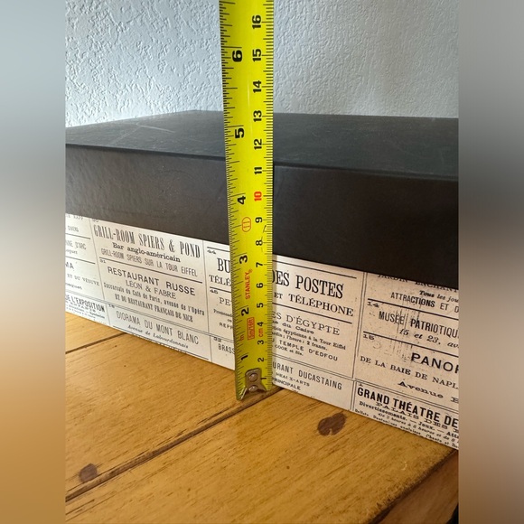 French Newspaper Storage Box - Picture 12 of 13